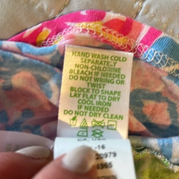 Lilly Pulitzer Top - Picture 5 of 5